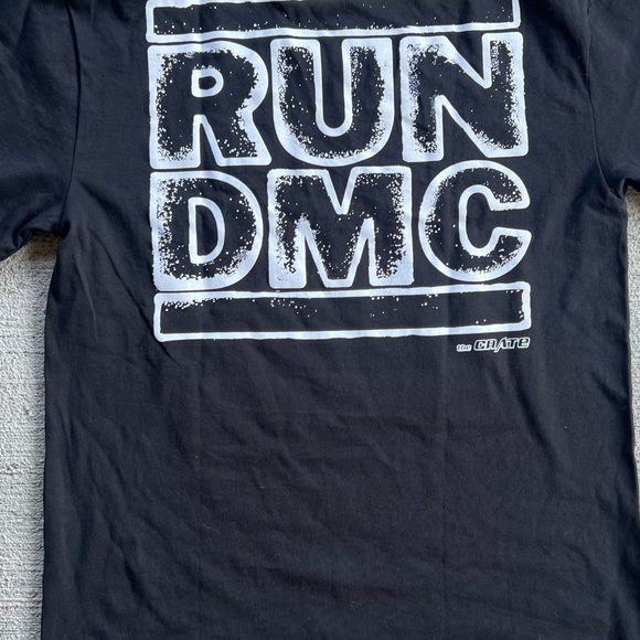 RARE! BARRIERS‎ x RUN DMC GRAPHIC TEE SHIRT HIPHOP DESIGNER HYPE KITH MUSIC BAND - Picture 7 of 8